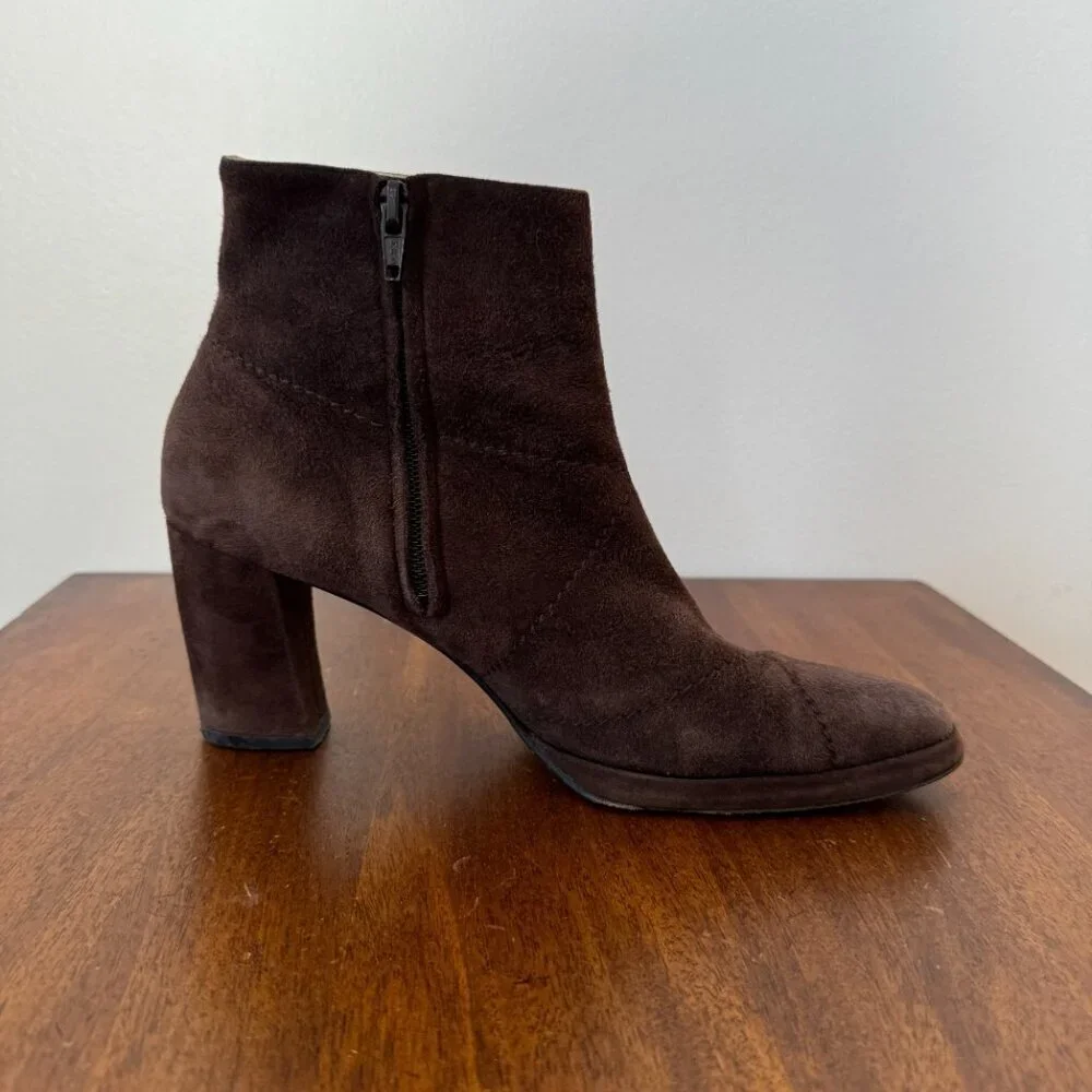 Escada Suede Brown Boots - Picture 3 of 12